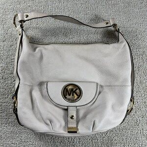 Michael Kors Fulton Large Leather Shoulder Bag Off White